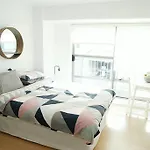 Chic Union Apartment