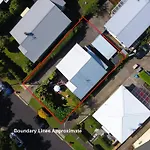 A 3 Bedroom Bungalow Retreat Near Eden Park