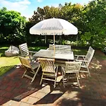 A 3 Bedroom Bungalow Retreat Near Eden Park