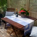 Devonport Studio Self-Catering