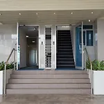 Budget Studio In Kingsland