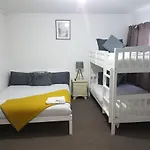 Forbes Grove Accommodation