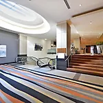 Gorgeous Apartment! Nice Views, Pool And Gym.
