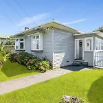 Tranquil Getaway 5 Minutes From The Cbd