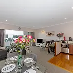 Comfortable Princes Wharf 2Br Apartment For Up To 6 Guests