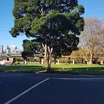 Fisher Point - Shared Apartment