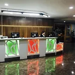 Kiwi Airport Backpackers