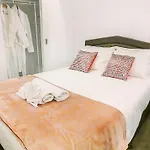 Queens Square Apartments Auckland By Am