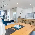 Star Queens Serviced Apartments