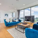 Star Queens Serviced Apartments