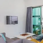 Amazing Viaduct 1 Bedroom