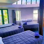 Parklane Motor Lodge