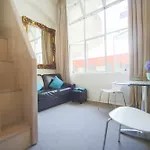 Unique Loft In The Heart Of Auckland