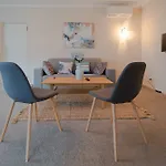 New Windsor Super Cozy & Budgeting 3 Bdrm Holiday Home