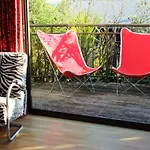 Shelly Beach Studio, Waiheke Island