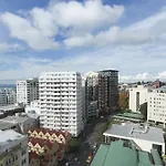 Towny Studio Apartment With Sea Views