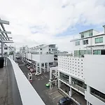 Auckland Waterfront Apartment