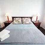 Delightful Central Two Bedroom Apartment