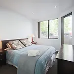 Delightful Central Two Bedroom Apartment