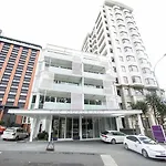 Beautiful Sunny Two Bedroom Apartment