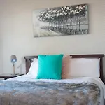 Gorgeous 2 Bedroom Guest Suite In Herne Bay