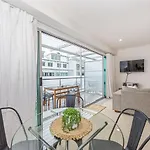 Princes Wharf - Charming 1Br Apartment