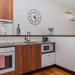 Princes Wharf - Charming 1Br Apartment