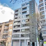 1Br City Apartment W/ Free Parking For 2 Cars