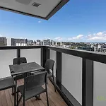Qv Amazing Views Of The City 887
