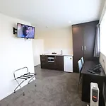 Airport Delight Motel