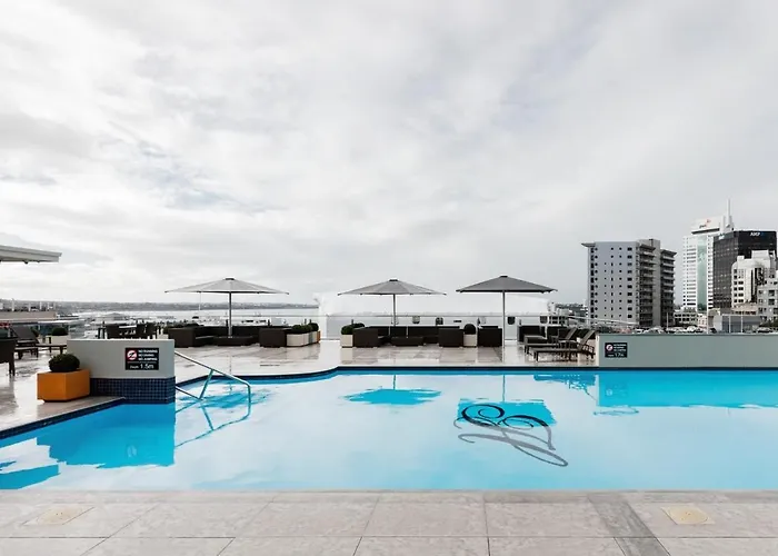 Heritage Apartments - Auckland Cbd - Rooftop Pool, Spas, Gyms & Saunas