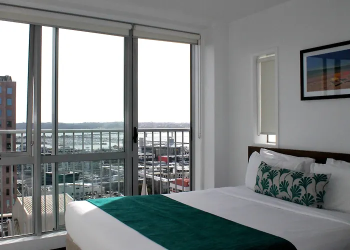 Barclay Suites