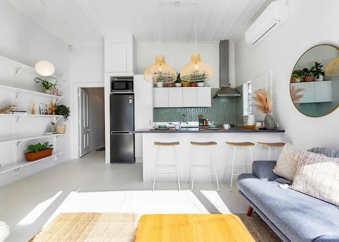 Stylish And Sunny 2 Beds In Grey Lynn