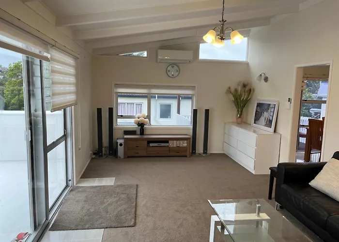 Hillcrest Homestay, Northshore, Auckland