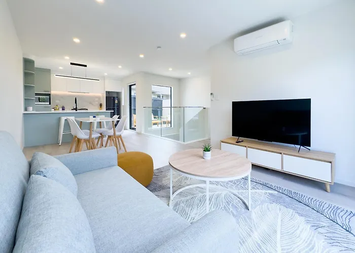 Brand New 2 Bedroom Unit In Albany