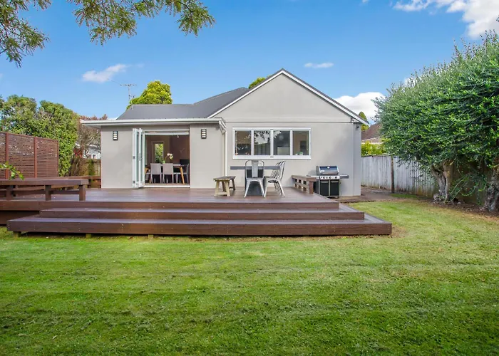 Prosper Point Home With Bbq, Patio And Parking
