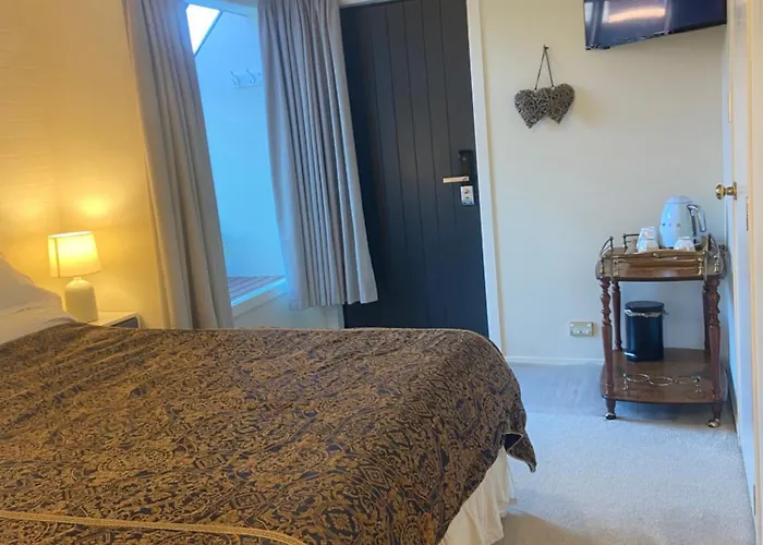 Epsom Nook