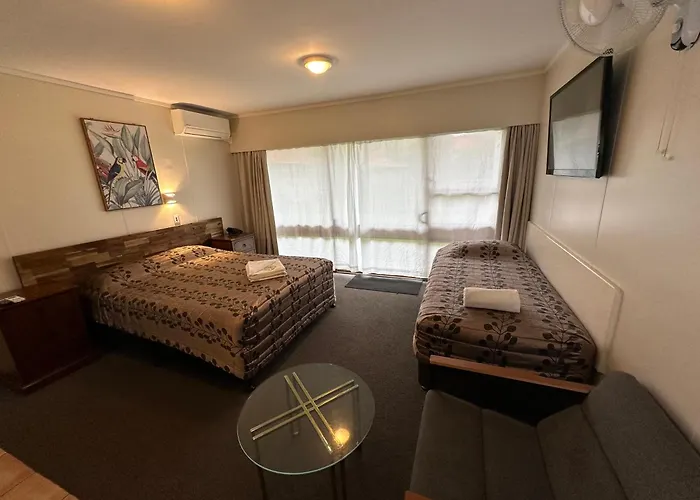 Airport Gold Star Motel