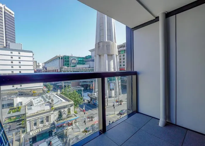 2-Bs Suite Adjacent To Sky Tower