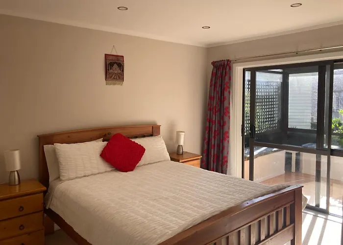 Joe & Mary\'S Comfy Homestay Room