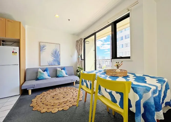 Within Walking Distance - Ideal For Au&Aut Student