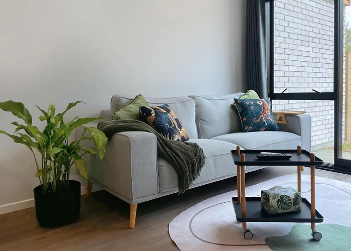 Brand New Modern 2Br Townhouse