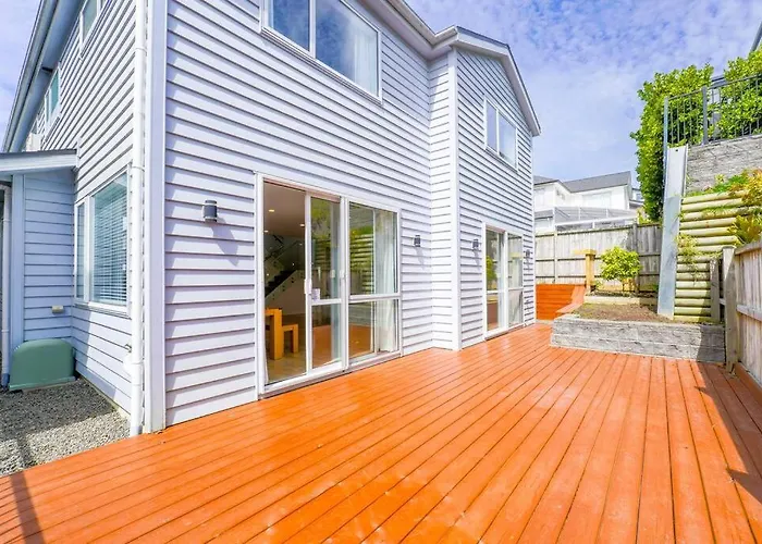 Your Holiday Retreat In Long Bay