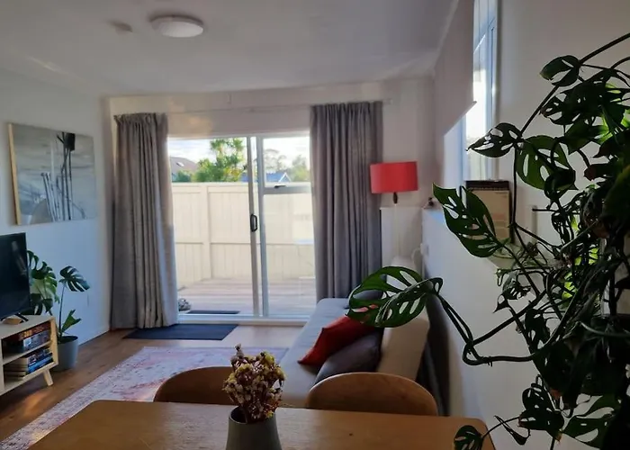 Easy And Cosy Home In Avondale