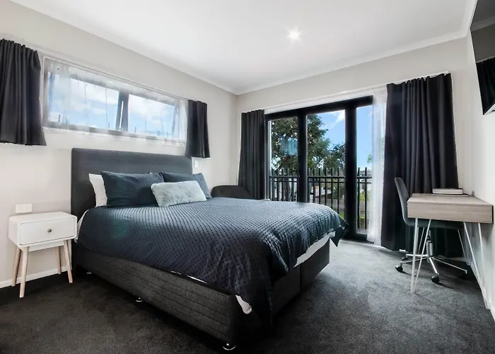 Acl Studio Units