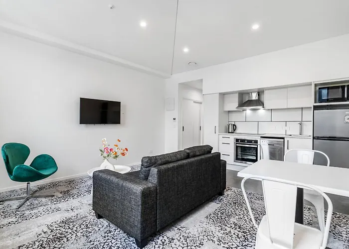 Layard Apartments 523 - West Auckland Apartment