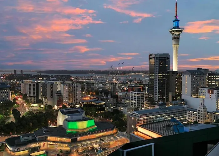 Stunning 3 Bedroom Penthouse In Auckland Cbd