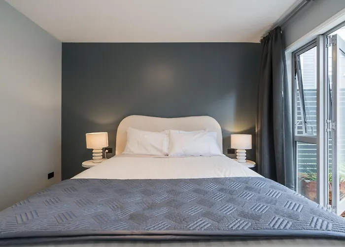 3 Bdr Cbd Get Away