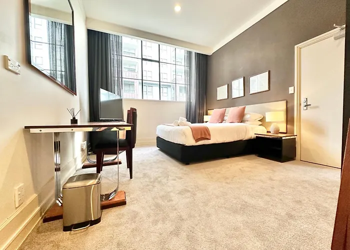 Perfect City Pad In Heritage Complex