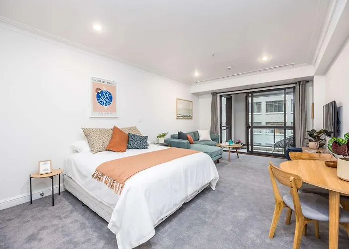 Studio Escape With Pool, Gym & Free Parking In Cbd